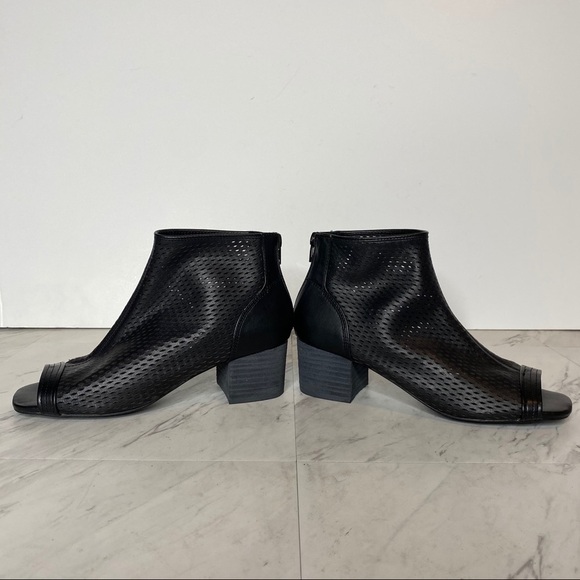 Kelsi Dagger Brooklyn Simone Peep Toe Black Perforated Leather Bootie 6 - Picture 6 of 12